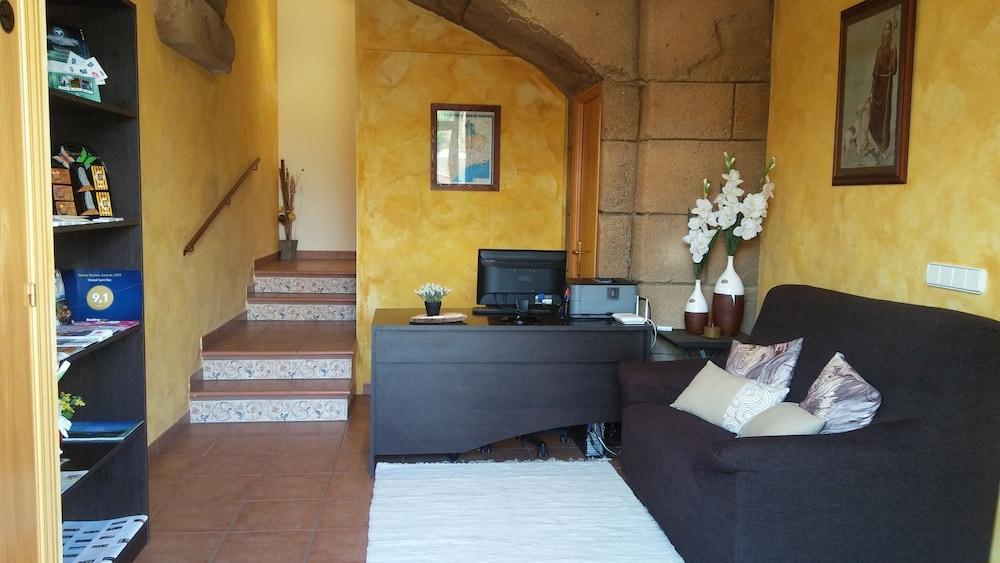 Hostal Sant Roc Botarell Екстериор снимка
