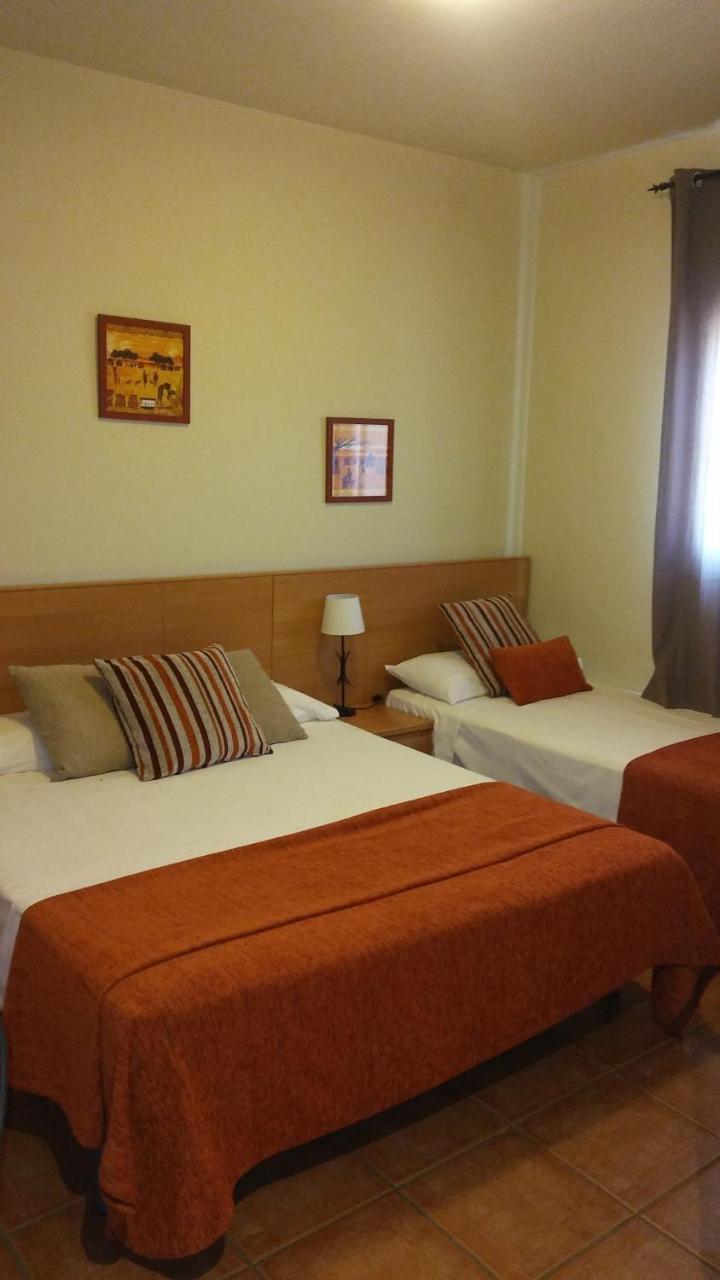 Hostal Sant Roc Botarell Екстериор снимка