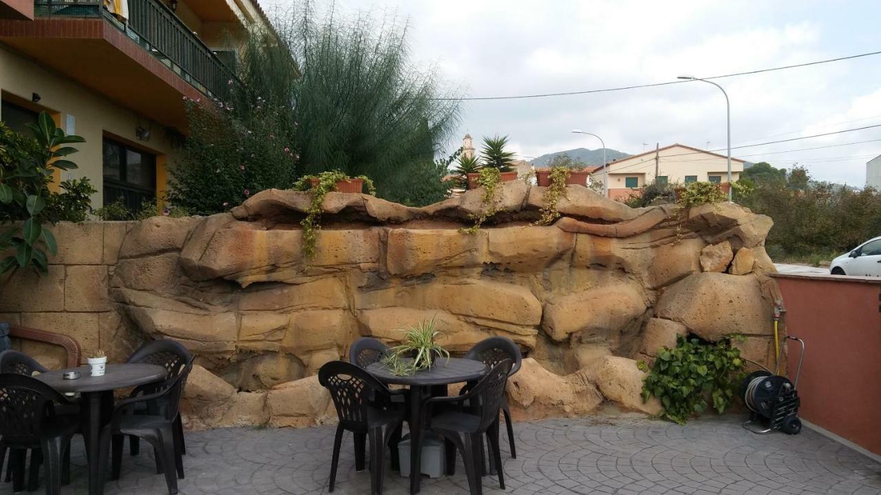 Hostal Sant Roc Botarell Екстериор снимка